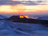 Eruption at Fimmvörðuháls volcano...